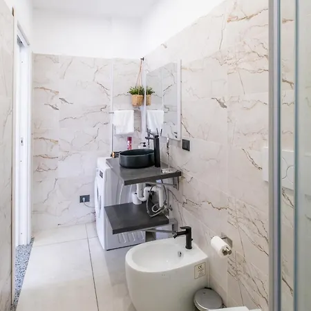 Accogliente A Due Passi Dal Centro Turyn